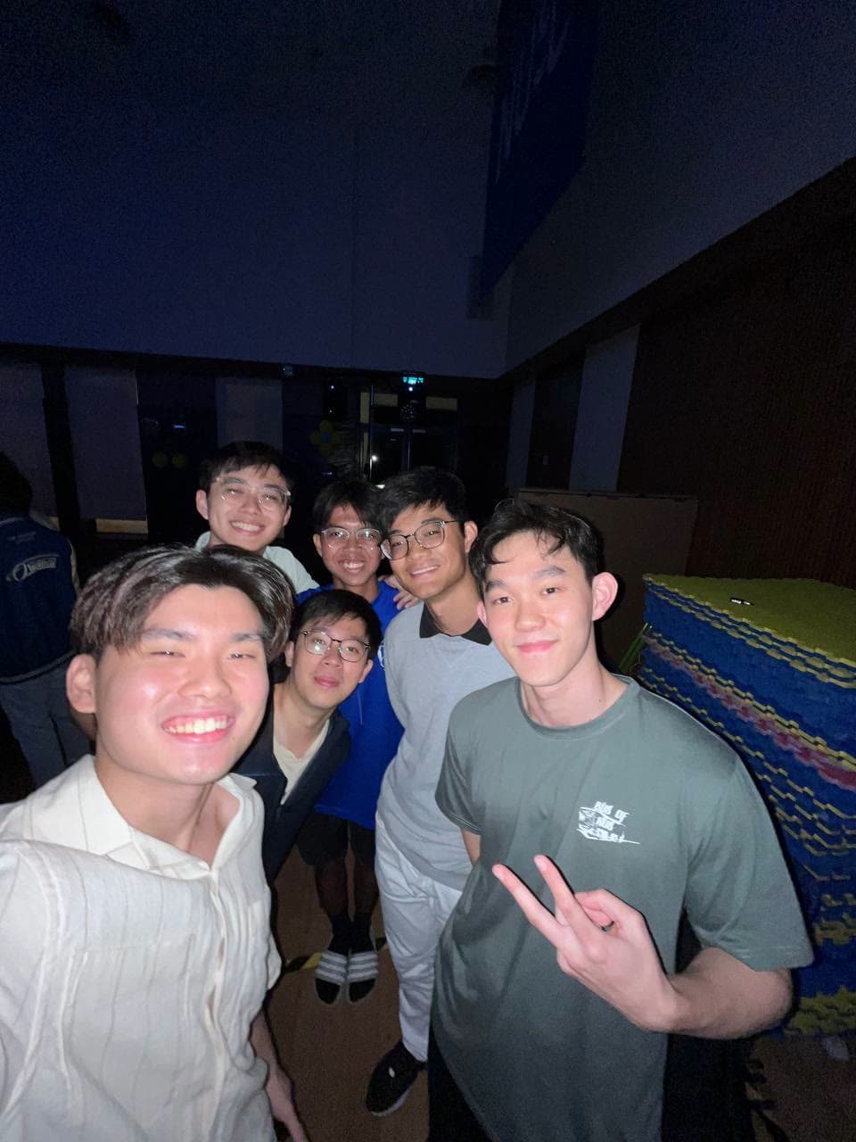A night-time selfie with NUS College friends